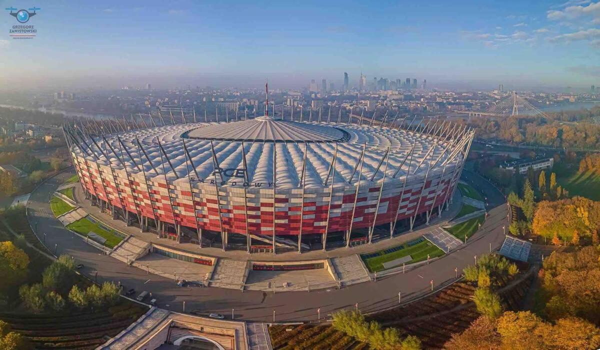 Sun Clima/Ac Metro X2 Fast Wifi 500 Mbs 70'Tv Netflix Appletv Hbo Lägenhet Warszawa Exteriör bild