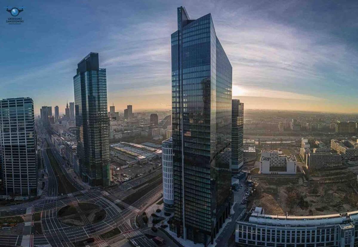 Sun Clima/Ac Metro X2 Fast Wifi 500 Mbs 70'Tv Netflix Appletv Hbo Lägenhet Warszawa Exteriör bild